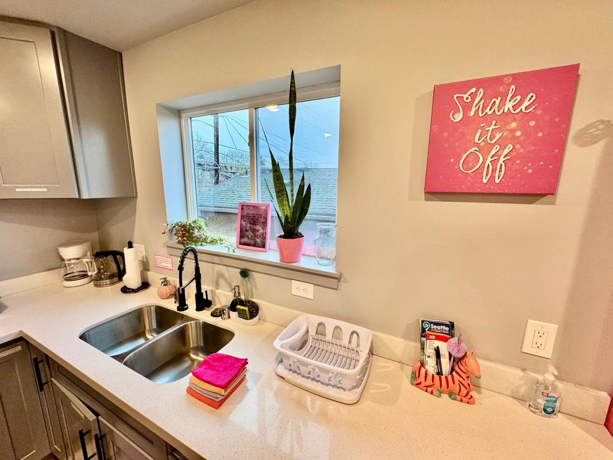 1 Bd Apt With 2 Extra Sofa Beds 13 Mins To Seatac Airport Seattle Ngoại thất bức ảnh